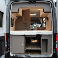 LMC innovan 592 130pk | Lengtebedden | 5.98m | Luifel | Verwarmde Vuilwatertank | Cruise Control | Foto #14