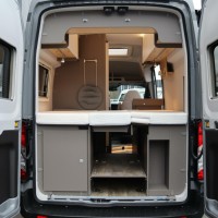 LMC innovan 592 130pk | Lengtebedden | 5.98m | Luifel | Verwarmde Vuilwatertank | Cruise Control | Foto #15