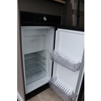 Lmc Innovan 600 140pk | 5.99m | Hefdak | Luifel | Dwarsbed | Inlegramen | Cruise Control | Foto #28