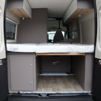 Lmc Innovan 600 140pk | 5.99m | Hefdak | Luifel | Dwarsbed | Inlegramen | Cruise Control | Foto #32