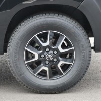 Lmc Innovan 600 140pk | 5.99m | Hefdak | Luifel | Dwarsbed | Inlegramen | Cruise Control | Foto #8