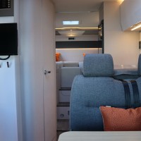 Hymer T585 S Automaat 170pk | Levelsysteem | Diesel Verwarming | XXL Bed | Lengtebedden | Lift Fietsendrager | Adaptive Cruise | Foto #19