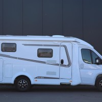 Etrusco V6.6 SB 140pk | Compact model | Lengtebedden | Achteruitrijcamera | Thule Luifel | 3281KM! | Foto #8