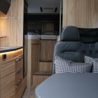 Hymer ML-T 570 4x4 Crossover 190pk Automaat | Uniek en bomvol! | Omvormer | Zonnepanelen | Lithium Accu | Lengtebedden | Foto #18