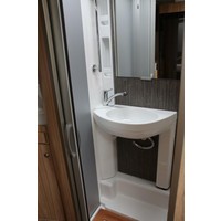 Hymer ML-T 570 4x4 Crossover 190pk Automaat | Uniek en bomvol! | Omvormer | Zonnepanelen | Lithium Accu | Lengtebedden | Foto #25