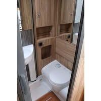 Hymer ML-T 570 4x4 Crossover 190pk Automaat | Uniek en bomvol! | Omvormer | Zonnepanelen | Lithium Accu | Lengtebedden | Foto #26