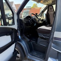 Knaus Sky Wave 700 MEG lengtebed en hefbed Foto #12