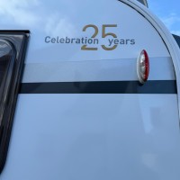 Knaus Sky Wave 700 MEG lengtebed en hefbed Foto #17
