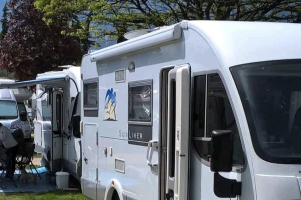 Knaus campers KNAUS 244 uit 2004