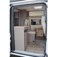 LMC Innovan 640 140pk Automaat | Lengtebedden | Luifel | Panoramadak | Inlegramen | Cruise Control | Nieuw uit voorraad leverbaar | Foto #12