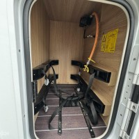 Knaus 700MEG Sky Wave Enkele Bedden Hefbed 2X Airco Luifel Grote Garage Foto #12