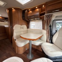 Carthago C Tourer T143 lengte bed top staat ! Foto #5