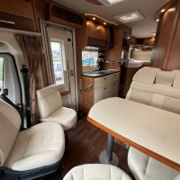 Carthago C Tourer T143 lengte bed top staat ! Foto #8