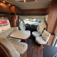 Carthago C Tourer T143 lengte bed top staat ! Foto #37