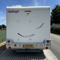 Challenger campers GENESIS 22 uit 2010 Foto #2