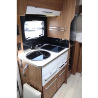 Pilote G600G Essentiel 130pk Fiat motor | Levelsysteem | Dwarsbed | Hefbed | Zonnepanelen | Omvormer | Lithium accu | Foto #12