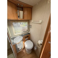 Adria coral S 660SL met lengtbedden.,bearlock,top staat Foto #28
