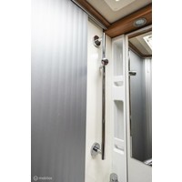 Hymer EXSIS i 504 Automaat hefbed Camera bearlock Foto #45