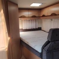 Burstner campers TEILINTEGRIERT uit 2003 Foto #9