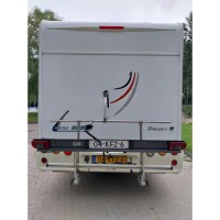 TEC met tv en schotel Foto #1