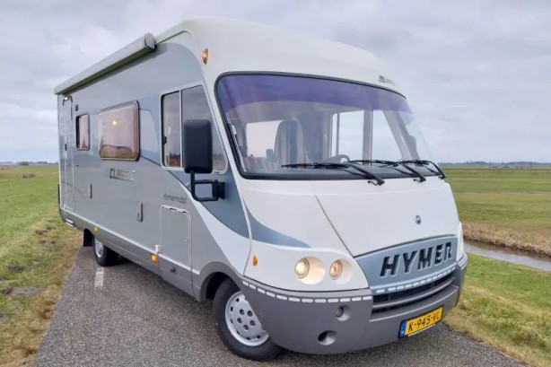 Hymer Hymermobil 544 B trekhaak en xxl koelkast