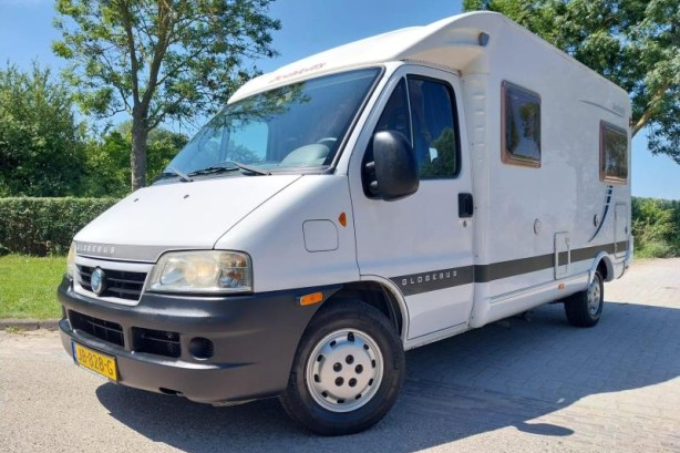 Dethleffs Globebus 1 met een lengte van 580 cm