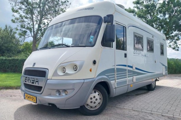 Hymer Eriba Jet  met 44497 km en dakairco