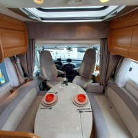 Hymer Eriba Jet  met 44497 km en dakairco Foto #6