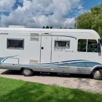 Hymer Eriba Jet  met 44497 km en dakairco Foto #8