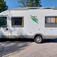 Knaus Travel-Liner 640 H fransbed + hefbed Foto #7