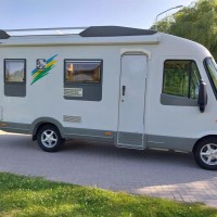 Knaus Travel-Liner 640 H fransbed + hefbed Foto #11