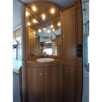Knaus Travel-Liner 640 H fransbed + hefbed Foto #12