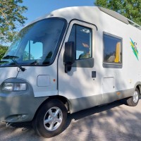 Knaus Travel-Liner 640 H fransbed + hefbed Foto #15