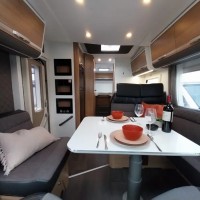 Adria Matrix 670 SL  Enkele bedden, 165pk!! Foto #5