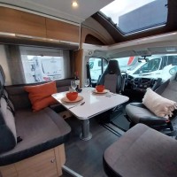 Adria Matrix 670 SL  Enkele bedden, 165pk!! Foto #6