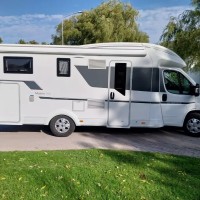 Adria Matrix 670 SL  Enkele bedden, 165pk!! Foto #14