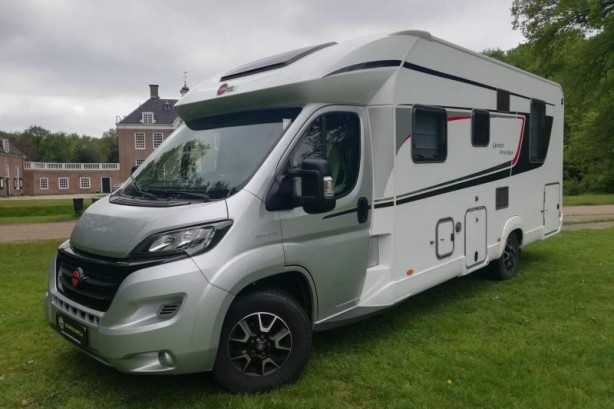 Bürstner Lyseo Privilege 745 met twee luxe hefbed