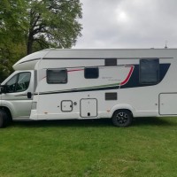 Bürstner Lyseo Privilege 745 met twee luxe hefbed Foto #8