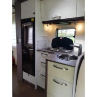 Bürstner Lyseo Privilege 745 met twee luxe hefbed Foto #10