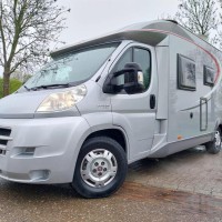 Bürstner Nexxo 728 G enkele bedden, trekhaak Foto #5