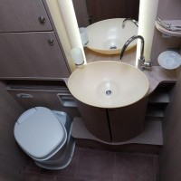 Bürstner Nexxo 728 G enkele bedden, trekhaak Foto #15