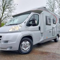 Bürstner Nexxo 728 G enkele bedden, trekhaak Foto #17