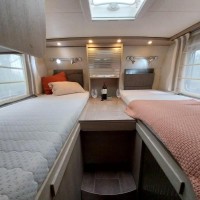 Bürstner Nexxo 728 G enkele bedden, trekhaak Foto #19