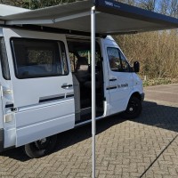 Mercedes campers 212D-KA uit 1995 Foto #2