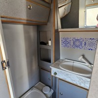 Mercedes campers 212D-KA uit 1995 Foto #12