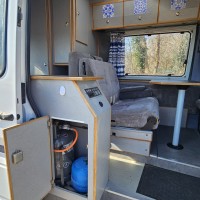 Mercedes campers 212D-KA uit 1995 Foto #15
