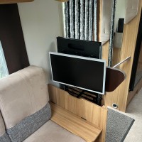 Challenger campers GENESIS 52 uit 2014 Foto #15