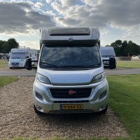 Burstner campers BT7204 uit 2020 Foto #1