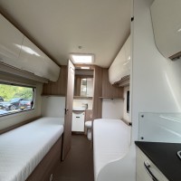 Burstner campers BT7204 uit 2020 Foto #12