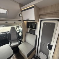 Adria Sun Living A75SL lengtebedden uniek Foto #16